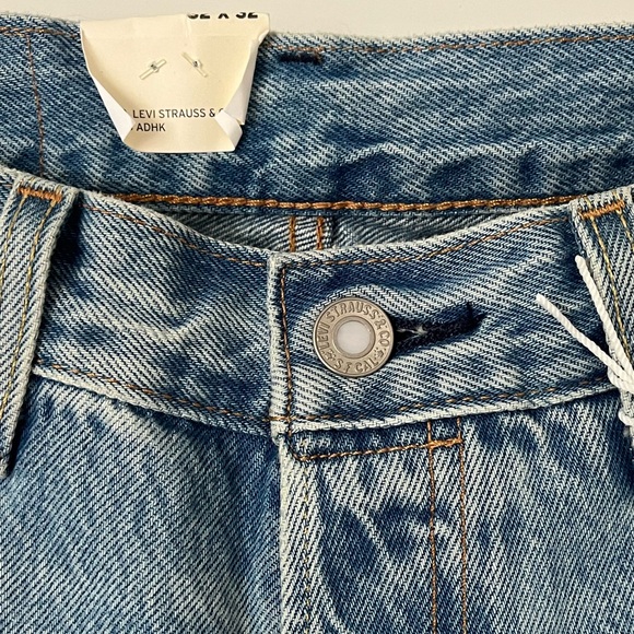 LEVI'S® PRIDE 501® '93 STRAIGHT FIT JEANS - Picture 7 of 9